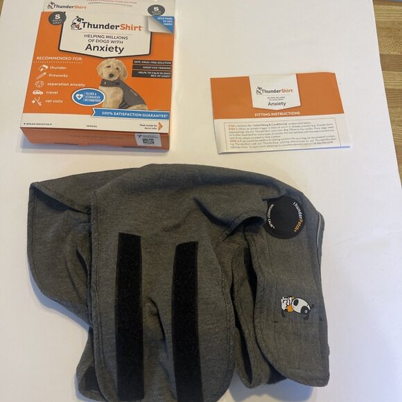 ThunderShirt Dog Anxiety Jacket S Solid Gray Classic New Damaged Box HGS-T01 - Picture 1 of 8